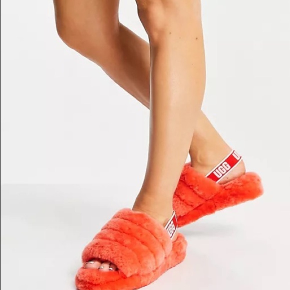 NEW UGG Fluff Yeah - Size 8 Racer Red
